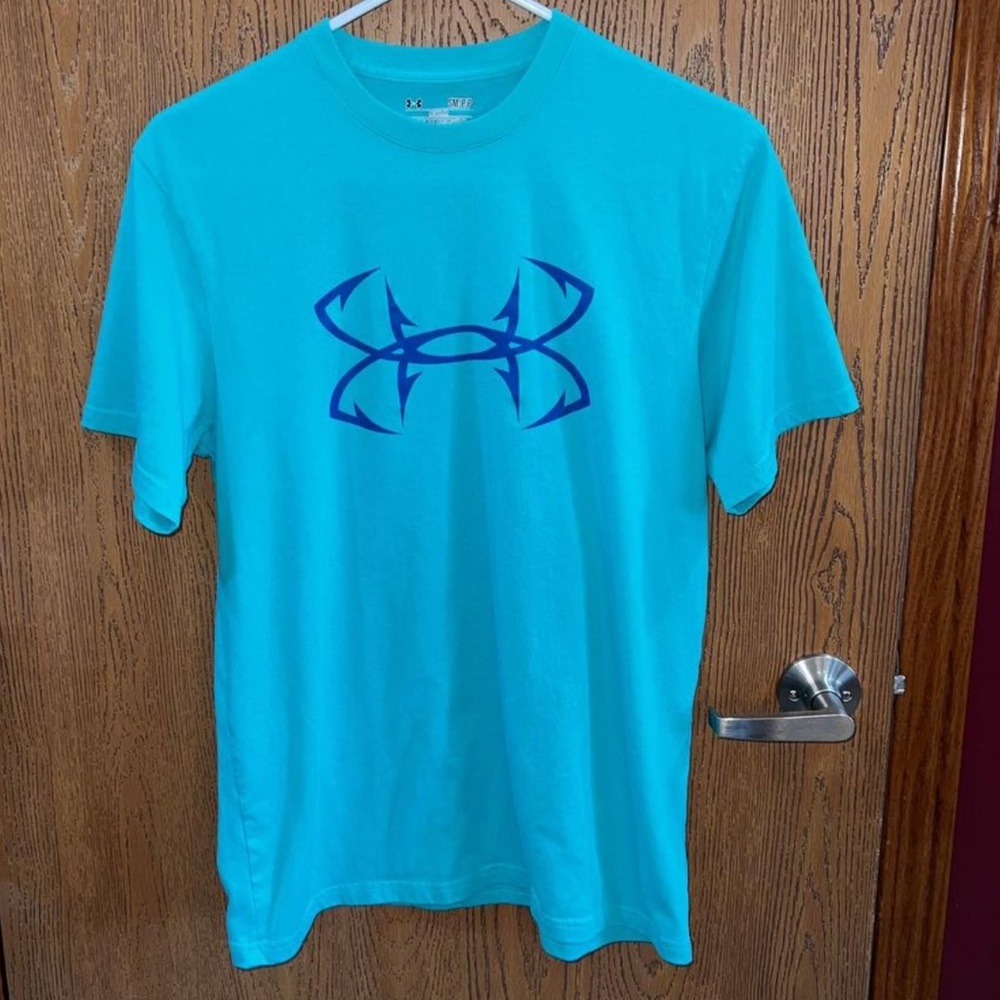 UNDER ARMOUR TSHIRT SIZE S